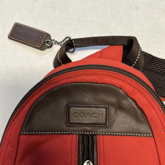 Vintage Coach sling bag - Picture 2 of 11